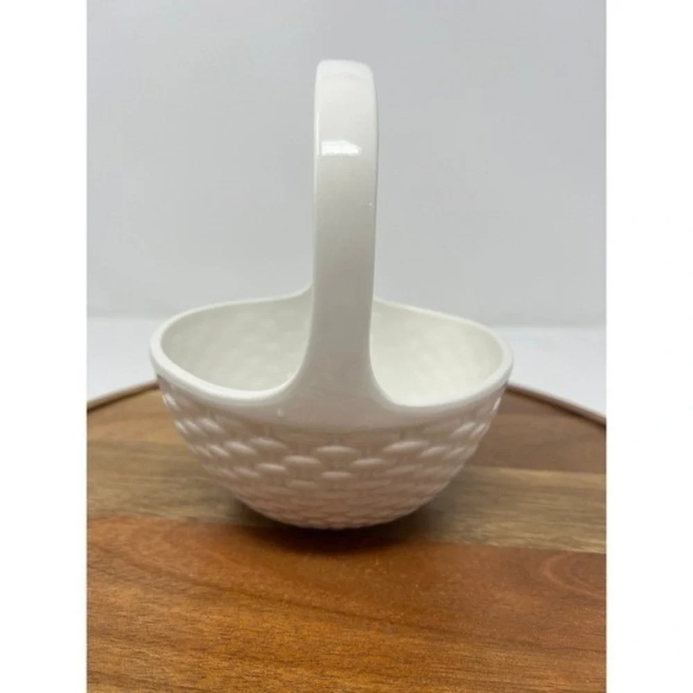 White‎ Ceramic Basket Trinket Dish Handle Holder Small Decor Accent